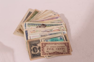 Lot 405 - World - mixed 20th century banknotes, mostly taken from circulation with some scarcer issues