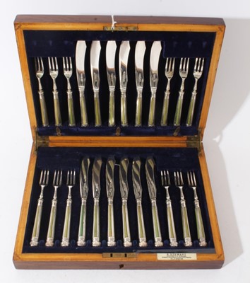 Lot 209 - Good quality George V fruit set comprising twelve pairs of knives and forks, (London 1922), maker R S, in velvet lined oak canteen.