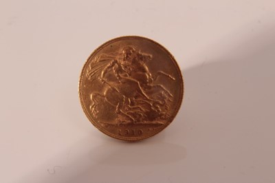 Lot 441 - G.B. - Gold Sovereign Edward VII 1910 (N.B. edge nicks) o/w AVF (1 coin)