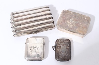 Lot 217 - Victorian silver cigarette case (London 1884) together with two silver Vesta cases and a silver hinged box (various dates and makers), all at approximately 5oz