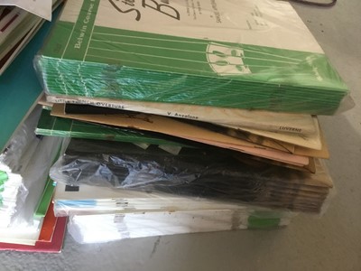 Lot 194 - Quantity of music books for strings, guitar