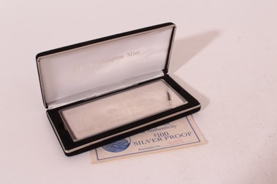 Lot 479 - U.S. - The Washington Mint silver proof $100 (N.B. in bar form .999 pure silver weight 4oz troy) in case of issue with Certificate of Authenticity (1 item)