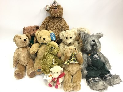 Lot 1403 - A collection of large and small Modern Collectable bears including designers Oliver Farrell, Lynne Dean, Violet Elizabeth and others.2