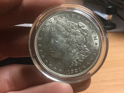 Lot 506 - U.S. - The First and Last Morgan silver dollars 1878 and 1921 both UNC.  In case of issue with Certificate of Authenticity (1 coin set)