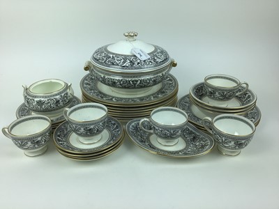 Lot 174 - Wedgewood Florentine W4312 tea and dinner service - 53 pieces