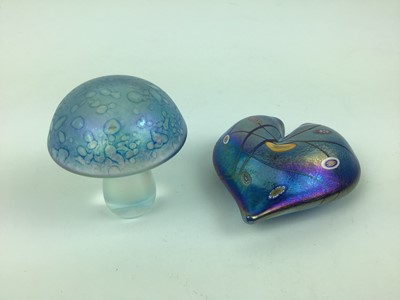 Lot 156 - John Ditchfield Glasform iridescent paperweight in the form of a heart, signed, 9cm x 8.5cm
