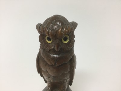 Lot 51 - Black Forrest carved owl novelty inkwell