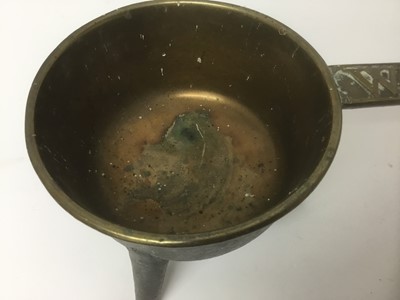 Lot 63 - 18th century bronze skillet, moulded Wasborough 2 to the handle