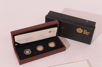 Lot 617 - G.B. - The Royal Mint gold proof sovereign three coin collection 2010 to include sovereign ½ sovereign and ¼ sovereign in case of issue with Certificate of Authenticity (1 coin set)