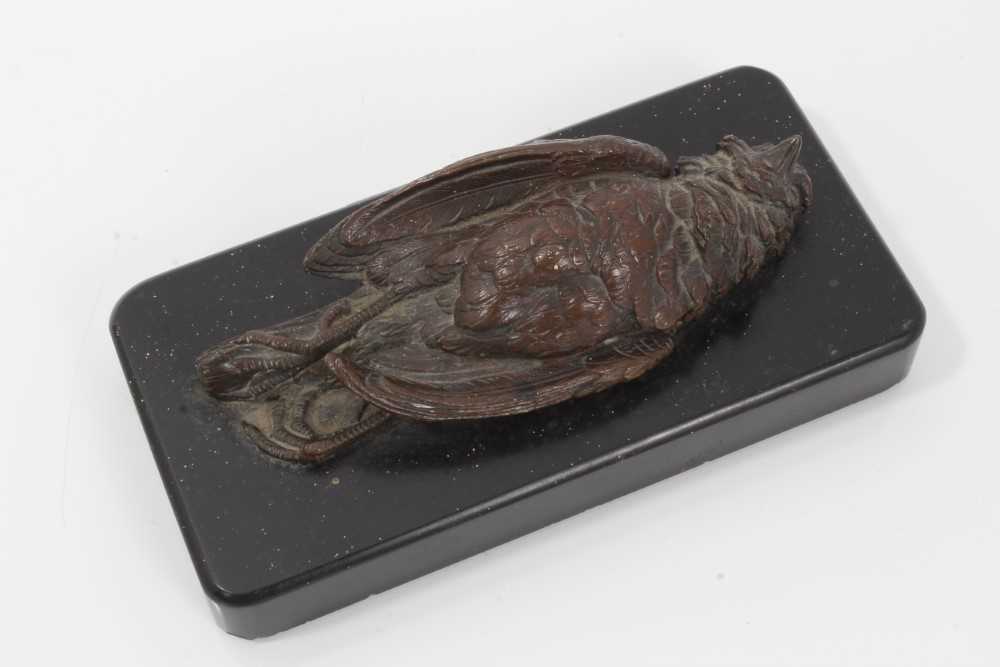 Lot 38 - Victorian bronze and slate desk weight naturalistically modelled as a dead bird 14 x 6.7 cm