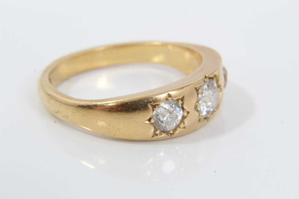 Lot 36 - Victorian diamond three stone gypsy ring with