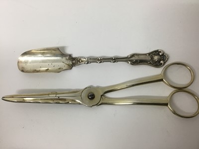 Lot 356 - Pair of George IV silver gilt grape scissors