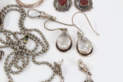 Lot 52 - Collection of silver and white metal jewellery to include a silver amethyst and marcasite panel bracelet, silver and marcasite rings and brooches, and similar jewellery