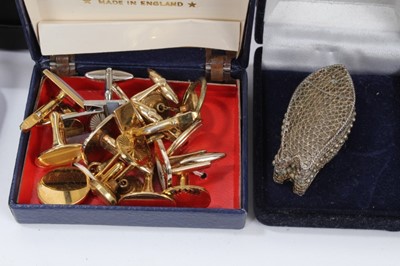 Lot 55 - Collection of vintage costume jewellery to include marcasite brooches, paste set brooches, and various costume jewellery