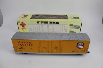 Lot 1420 - Railway Three Aristocraft 53' Evans Boxcars, 50006P 2x Union Pacific and 50002 ATSF/Santa Fe #504018