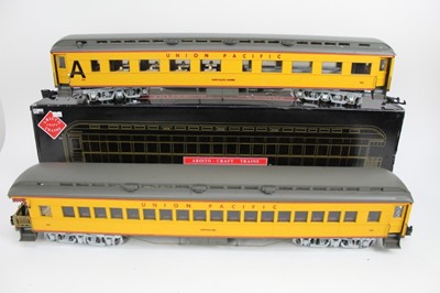 Lot 1422 - Railway Three Aristocraft Road Railer with Couplermate 46805 ATSF/Santa Fe and 46806 Swift x2, all boxed.