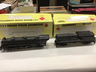 Lot 1424 - Railway Aritsocraft 2-8-2 Mikado Steam Locomotive 21505 Southern Pacific ~758 and Vanderbilt Tender, both boxed