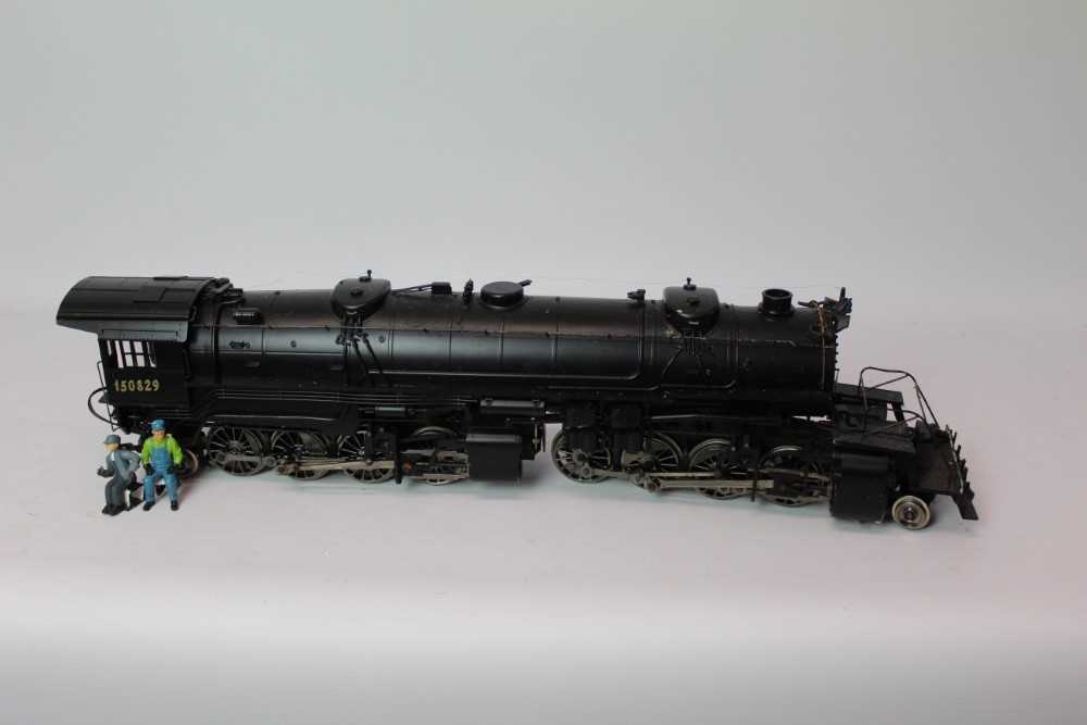 Lot 1429 - Railway Aristocraft 2-8-8-2 Usra Mallet Steam locomotive boxed plus tender boxed.