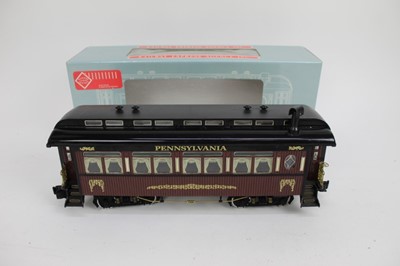 Lot 1434 - Railway Express Agency The Passenger Car PRR REA-31001 x3 plus REA 31101 all boxed.