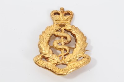 Lot 284 - Gold regimental brooch for the Royal Medical Corps, tests as approximately 18ct gold.
