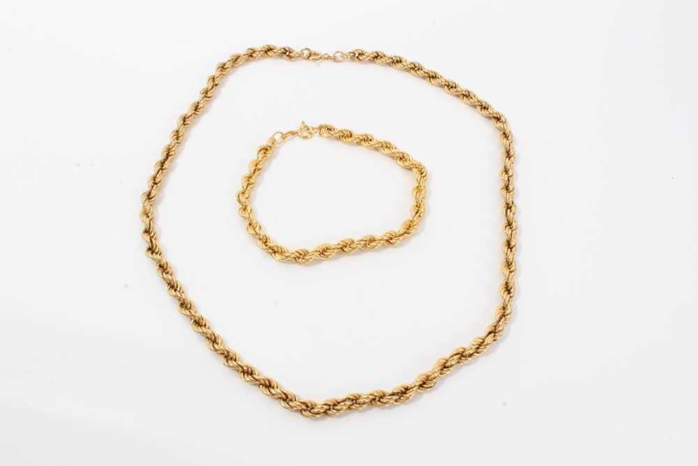 Lot 273 - 9ct gold rope necklace 45 cm and matching bracelet 19 cm (2) - 14.7 grams