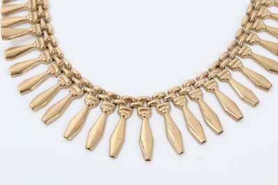 Lot 274 - Decorative 9ct gold necklace 43 cm long - 16.7 grams
