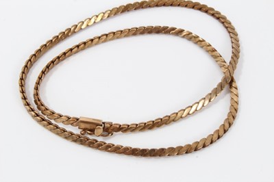 Lot 275 - 9ct gold necklace 40cm - 17 grams