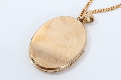 Lot 276 - 9ct gold locket on 9ct gold chain - 27 grams
