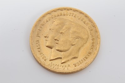 Lot 317 - Luxembourg gold commemorative coin dated 9-4-1953,6.5 grams