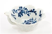 Lot 375 - 18th century Worcester blue and white leaf...