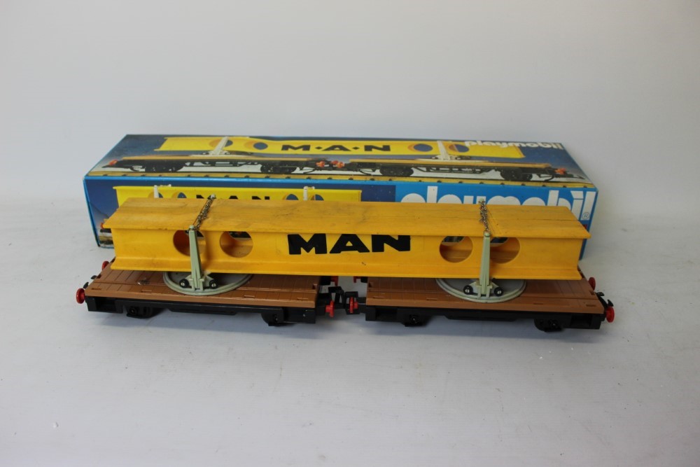 Lot 1505 - Railway Playmobil RC Train 4018 and 4109