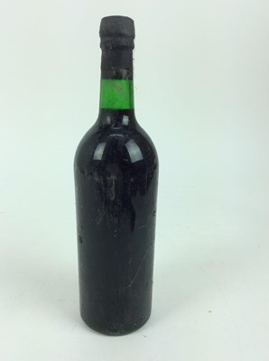 Lot 116 - Port - one bottle, Martinez 1970