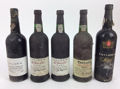 Lot 123 - Port - five bottles, Taylor's 1984, bottled 1986, (1), Taylor's 10 Years Old (3) and Taylor's Select (1)
