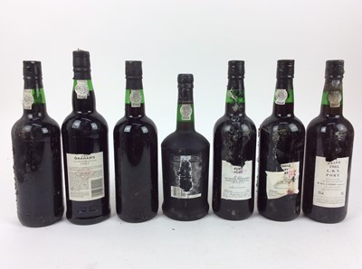 Lot 126 - Port - seven bottles, Feist LBV 1985, Mendiz Ruby (2), Sandeman, Graham's LBV 1990 and two others