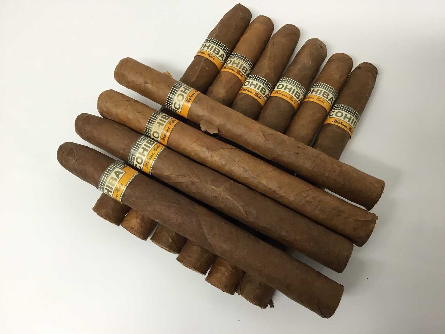 Lot 132 - Cigars - Group Of 10 Cuban Cohiba Cigars