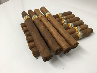 Lot 132 - Cigars - group of 10 Cuban Cohiba cigars