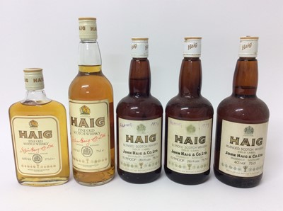 Lot 136 - Whisky - five bottles, Haig Gold Label, 70%, 26 2/3 fl ozs (3) and two others bottles of Haig