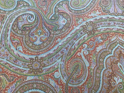 Lot 1800 - Victorian woven wool paisley Dochalla shawl.