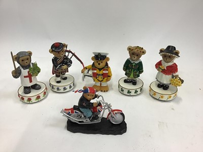 Lot 1524 - Hamilton Bears Faithful Fuzzies Musical Rotating Marching Bands Brass Woodwind and Percussion.  Also George Cerys, Hamish, Molly, Born to Ride plus Danbury Mint Colin the Coxswain