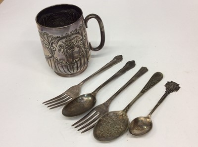 Lot 656 - Silver tankard, silver Rifle Club teaspoon and plated flatware