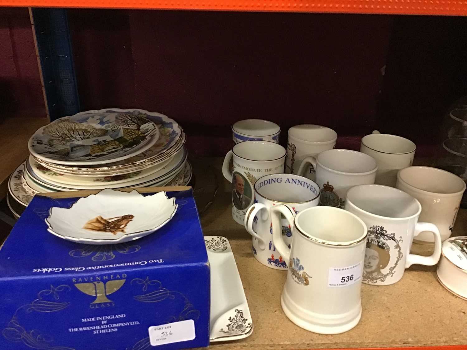 Lot 536 - Royal commerative mugs and pair of boxed goblets plus other decorative plates