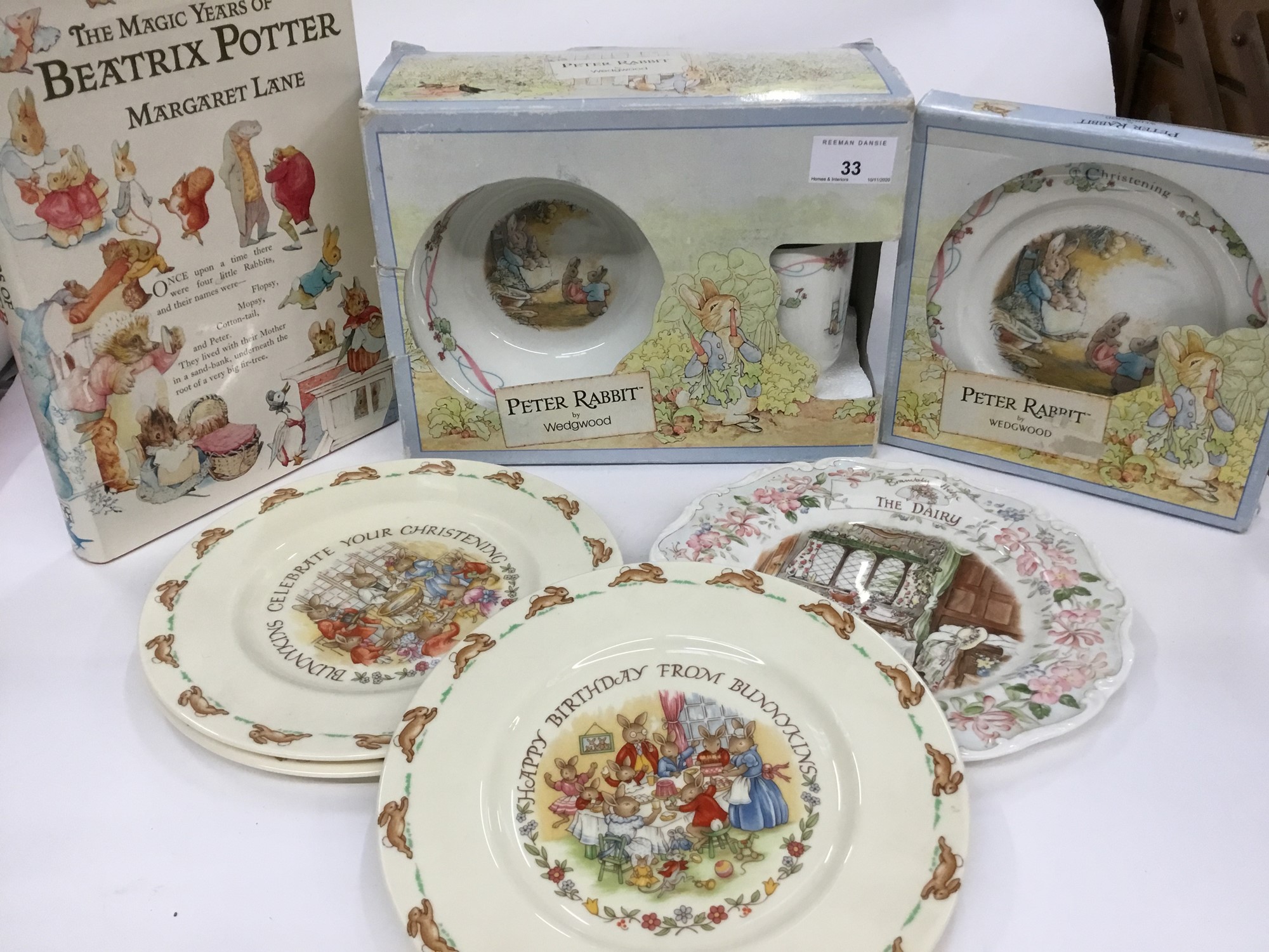 Peter rabbit 2025 wedgwood christening set