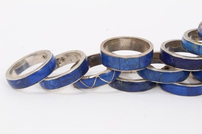 Lot 2 - Collection of 31 silver (925) and lapis lazuli rings, sizes from O to T