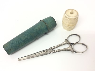 Lot 374 - Pair of Georgian silver sewing scissors, bone cotton reel, shagreen  box