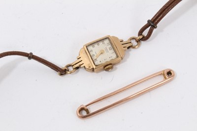 Lot 98 - 9ct gold cased Benson wristwatch and 9ct gold bar brooch