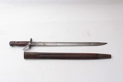 Lot 353 - First World War British 1907 pattern bayonet, stamped - G. R., 1907, 2, 17, Wilkinson, Chapman, in steel mounted leather scabbard