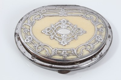Lot 110 - 19th c. French silver and ivory purse, trinket box and netsuke (3)