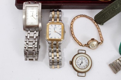 Lot 135 - Group various watches
