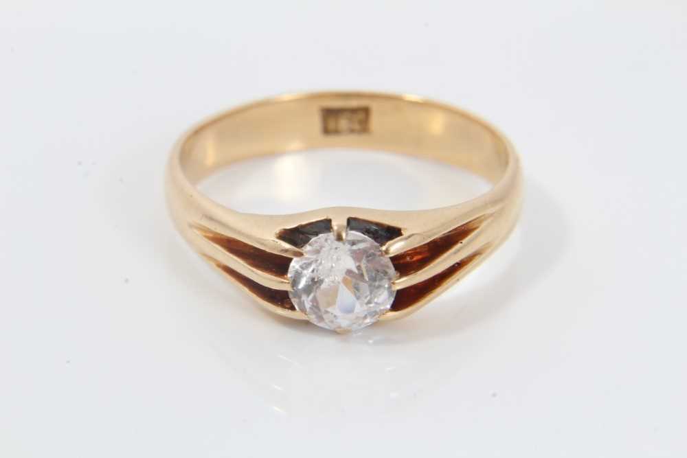 Lot 163 - Edwardian 18ct gold single stone ring