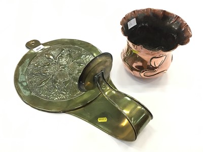 Lot 2042 - Arts & Crafts Brass wall sconce 53cm in length, together with an Art Nouveau copper Jardinere, 7cm in height (2)